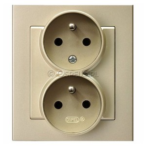 GP-2RC/39 Gniazdo podwójne z uziemieniem i funkcją niezamienności faz, gniazdo kompletne, nie pasujące do ramek 16A (Zaciski śrubowe) Szampański Złoty Ospel Sonata - Widok z przodu