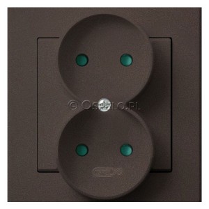 GP-2RP/40 Gniazdo podwójne z przesłonami torów prądowych, gniazdo kompletne, nie pasujące do ramek 16A (Zaciski śrubowe) Czekoladowy Metalik Ospel Sonata - Widok z przodu