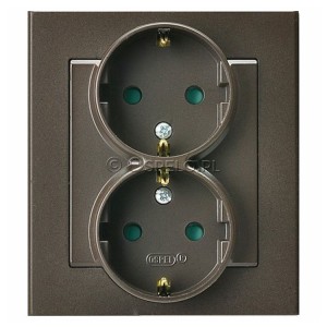 GP-2RSP/40 Gniazdo podwójne z uziemieniem Schuko i przesłonami torów prądowych, gniazdo kompletne, nie pasujące do ramek 16A (Zaciski śrubowe) Czekoladowy Metalik Ospel Sonata - Widok z przodu