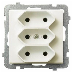 GP-3R/m/27 Gniazdo potrójne na płaskie wtyczki 2,5A (Zaciski śrubowe) Ecru Ospel Sonata - Widok z przodu
