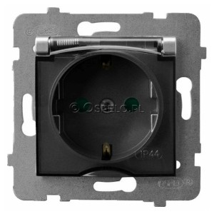 GPH-1USP/m/18/d Gniazdo bryzgoszczelne z uziemieniem Schuko IP44 i przesłonami torów prądowych, wieczko przezroczyste 16A (Zaciski śrubowe) Srebro Ospel Aria - Widok z przodu